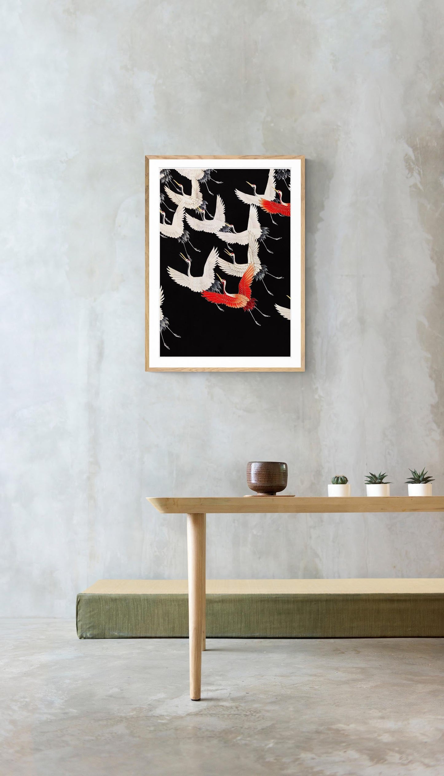 Póster de grullas blancas y grulla roja volando en kimono