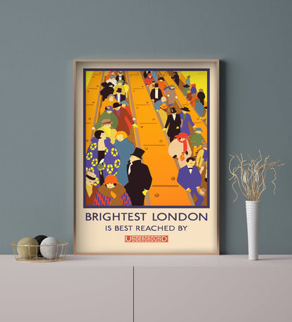 La mejor manera de llegar al Londres más brillante es en metro