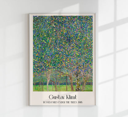 Rosales bajo los árboles de Gustav Klimt